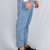 OVERSIZED STONE WASHED DENIM