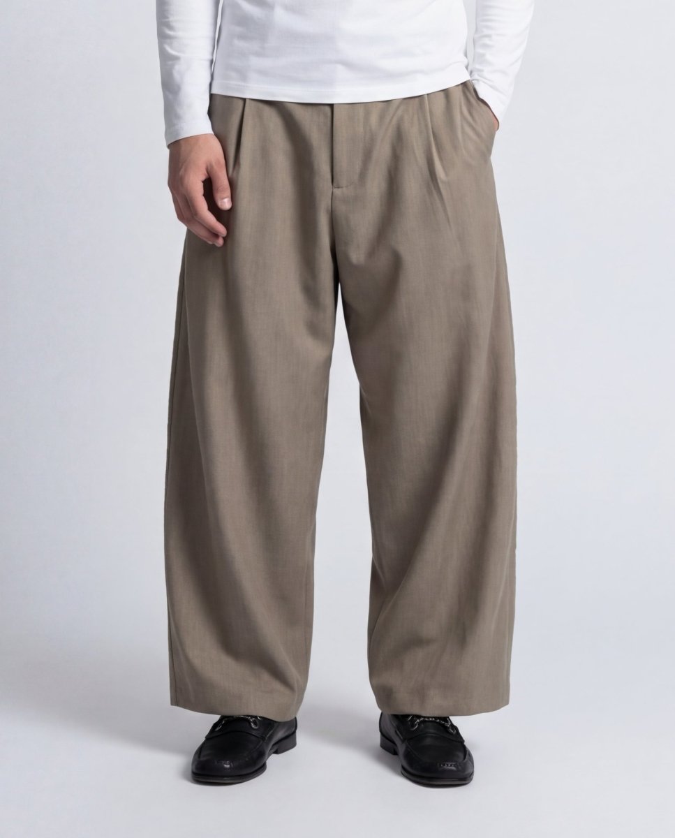BREEZE OVER PANT SAND - Benevierre