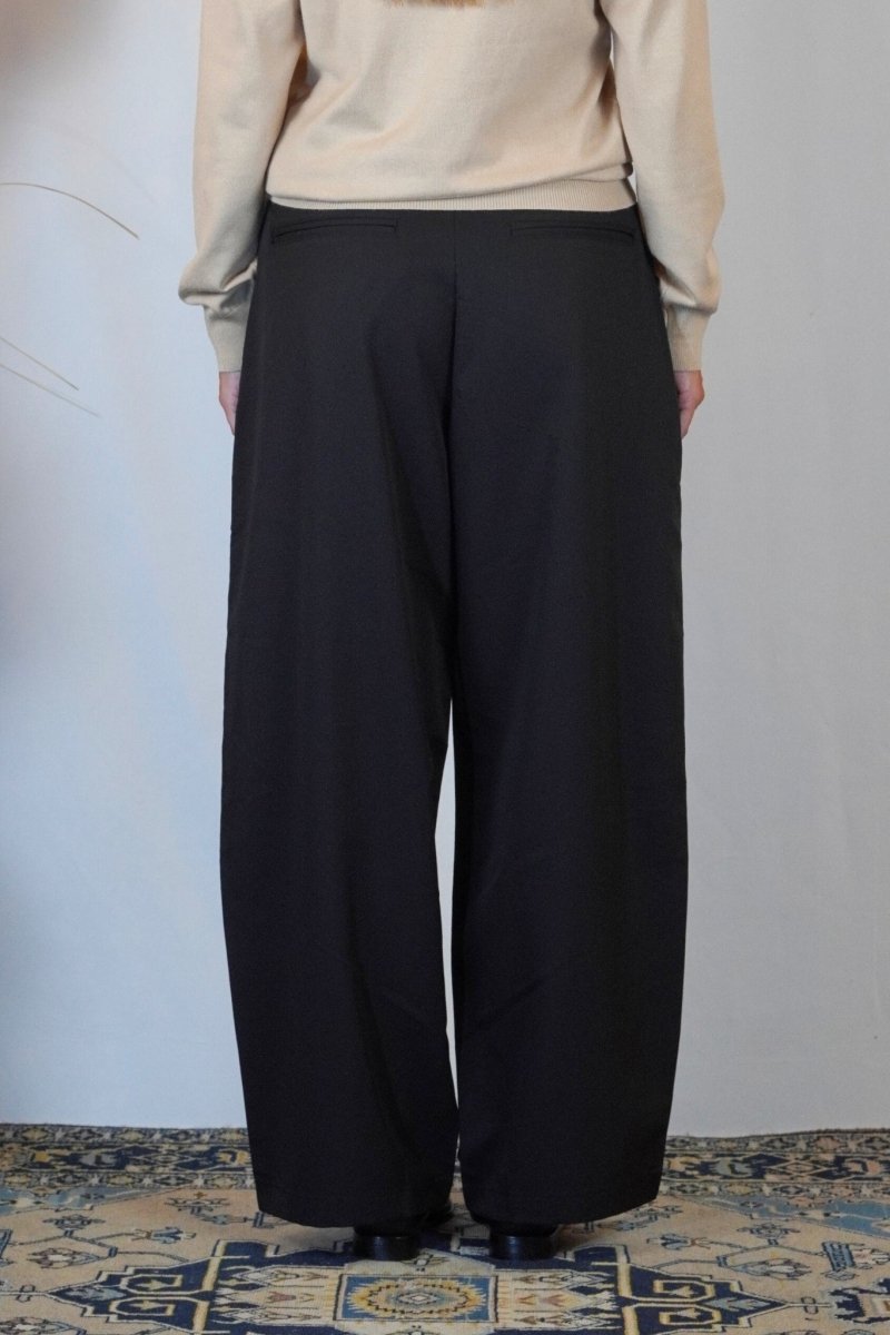 ELEGANT OVER PANT BLACK - Benevierre