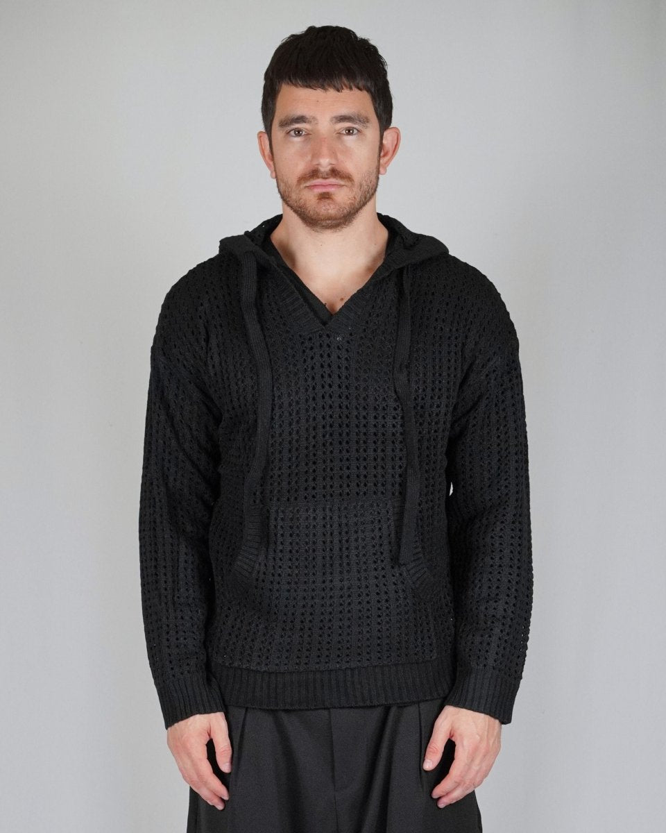SWEATER HOODLACE BLACK - Benevierre