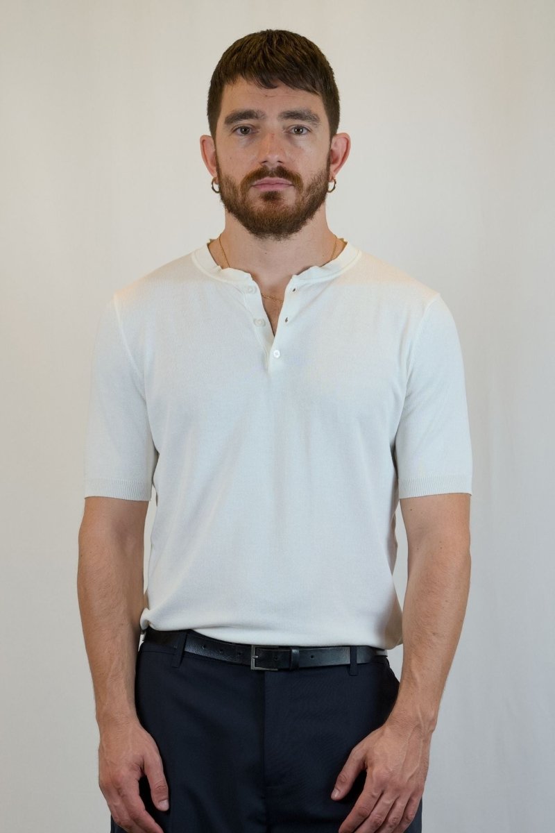 T - SHIRT IN MAGLIA COLLO SERAFINO BIANCA - Benevierre