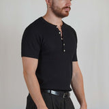 T - SHIRT IN MAGLIA COLLO SERAFINO NERA - Benevierre