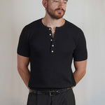 T - SHIRT IN MAGLIA COLLO SERAFINO NERA - Benevierre