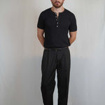 T - SHIRT IN MAGLIA COLLO SERAFINO NERA - Benevierre