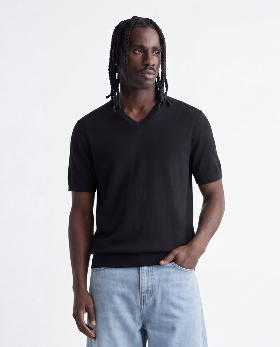 V NECK KNIT BLACK - Benevierre