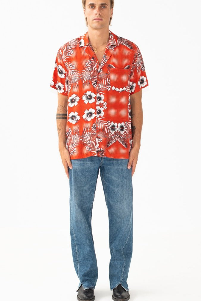 ‘Red Flowers’ - Benevierre